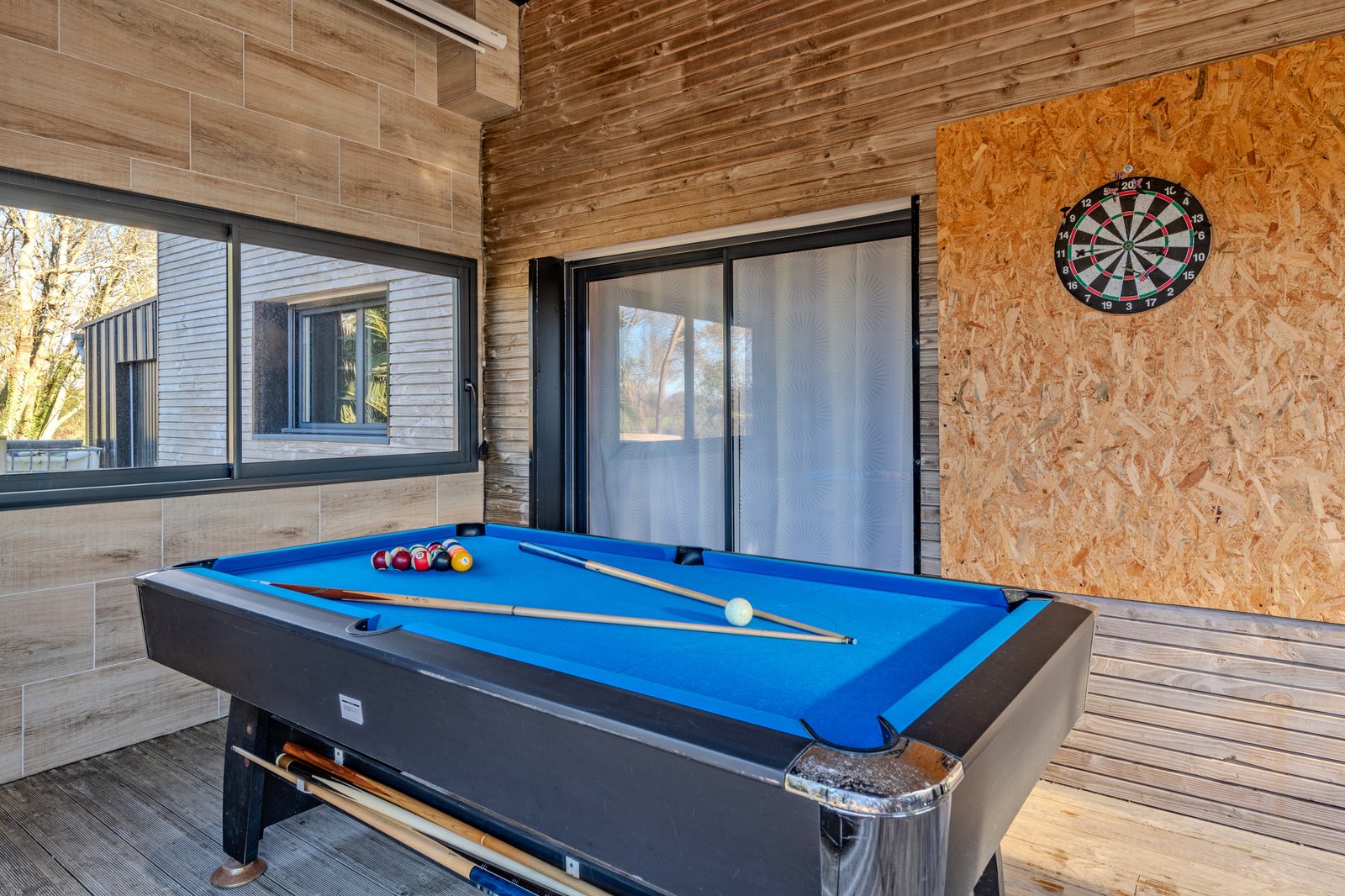 Billard extérieur sur la terrasse