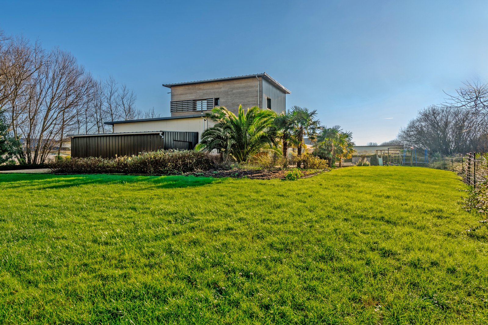 Vue de la villa depuis les extérieurs